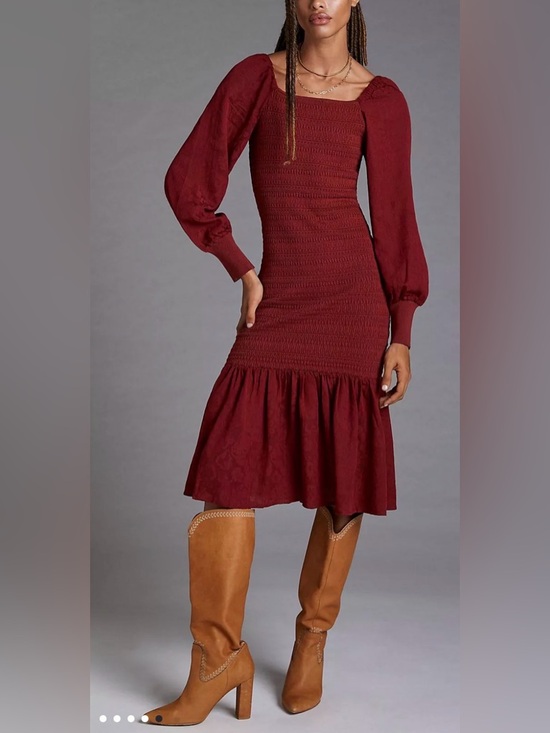 Anthropologie Dresses & Skirts - Anthropologie Burgundy Smocked Midi Dress with Puff Sleeves sz L